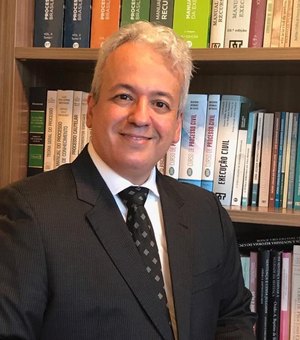 Advogado Adriano Soares assume diretoria na Chesf