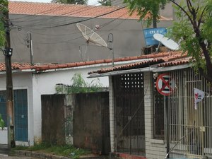 Fio de alta tensão se parte e assusta moradores do povoado Barra Grande, em Maragogi