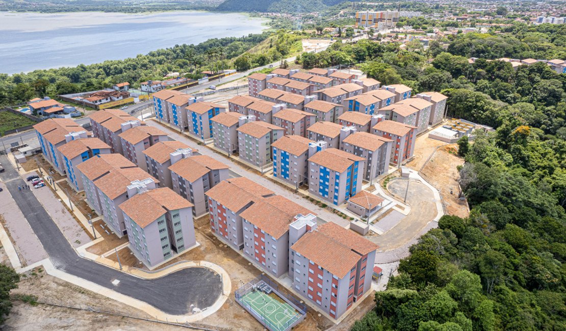 Prefeitura avança na construção de residenciais para beneficiar famílias com novos lares