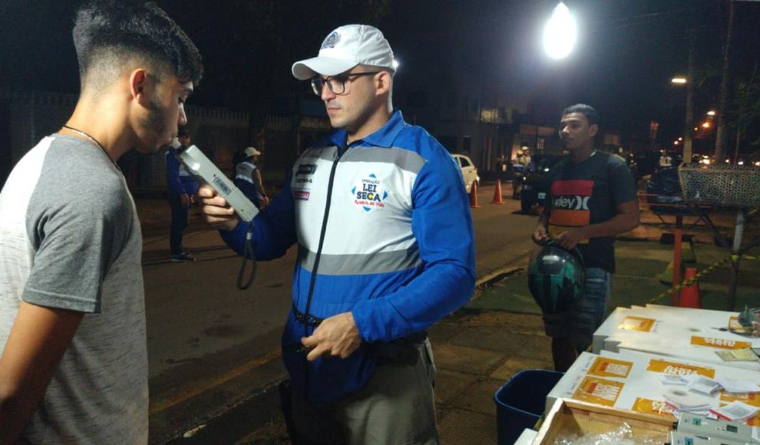 Operação Lei Seca registra 21 motoristas inabilitados em Maceió