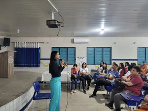Ministério Público de Alagoas debate violência sexual com gestores e estudantes