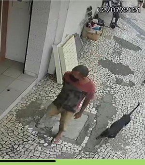 [Vídeo] Câmeras de segurança flagram tentativa de furto loja no Centro de Arapiraca