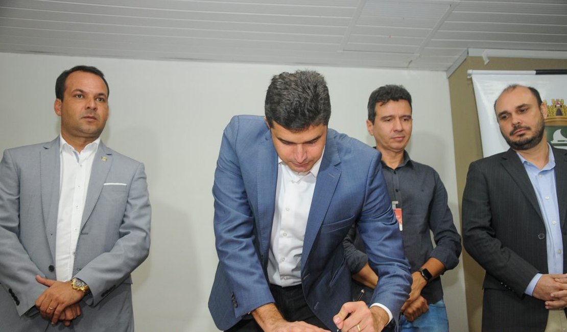 Prefeito Rui Palmeira lança Programa Municipal de Compras