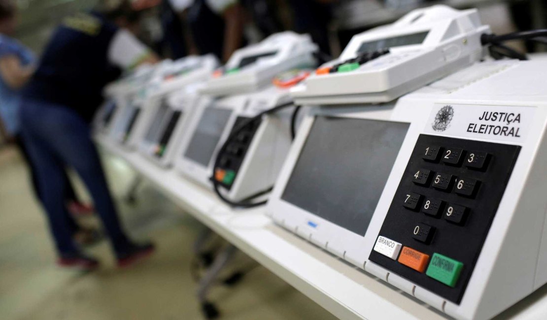 Mais de 500 mil brasileiros em 125 países vão votar nestas eleições