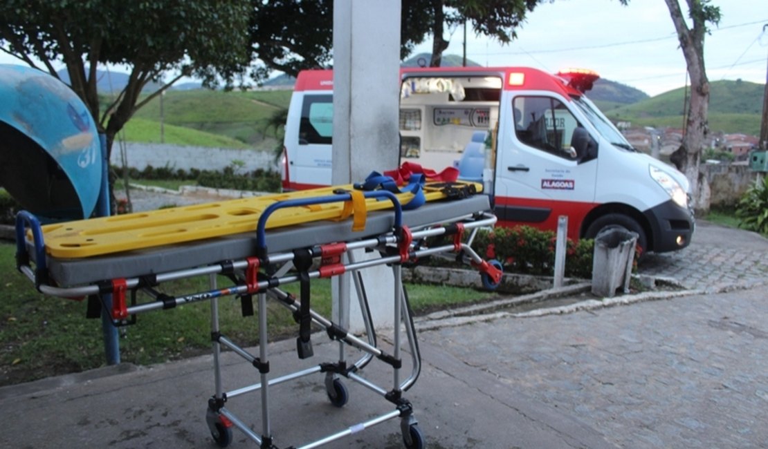 Acidente de trânsito deixa dois feridos em Joaquim Gomes