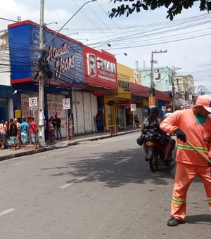 Agências da Caixa registram filas e aglomerações em Maceió