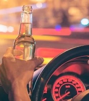 Motorista embriagado se envolve em acidente na Ponta Grosa