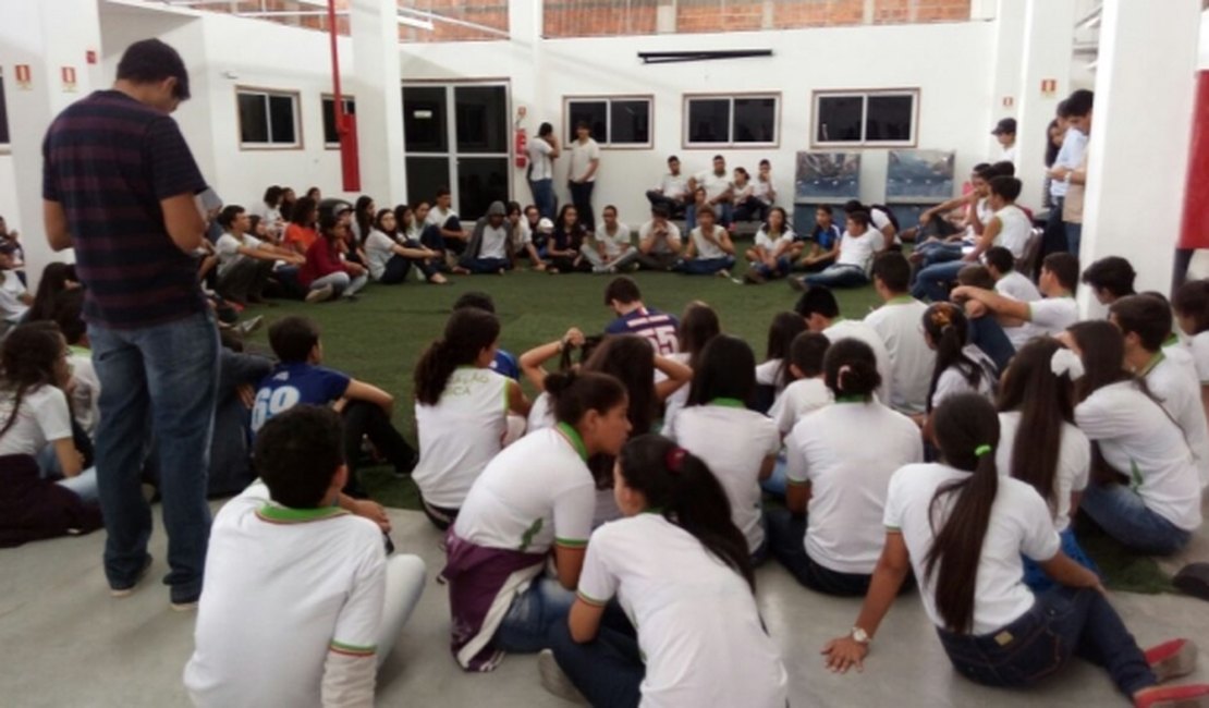 Santana do Ipanema: Estudantes ocupam prédio do IFAL contra a PEC 241