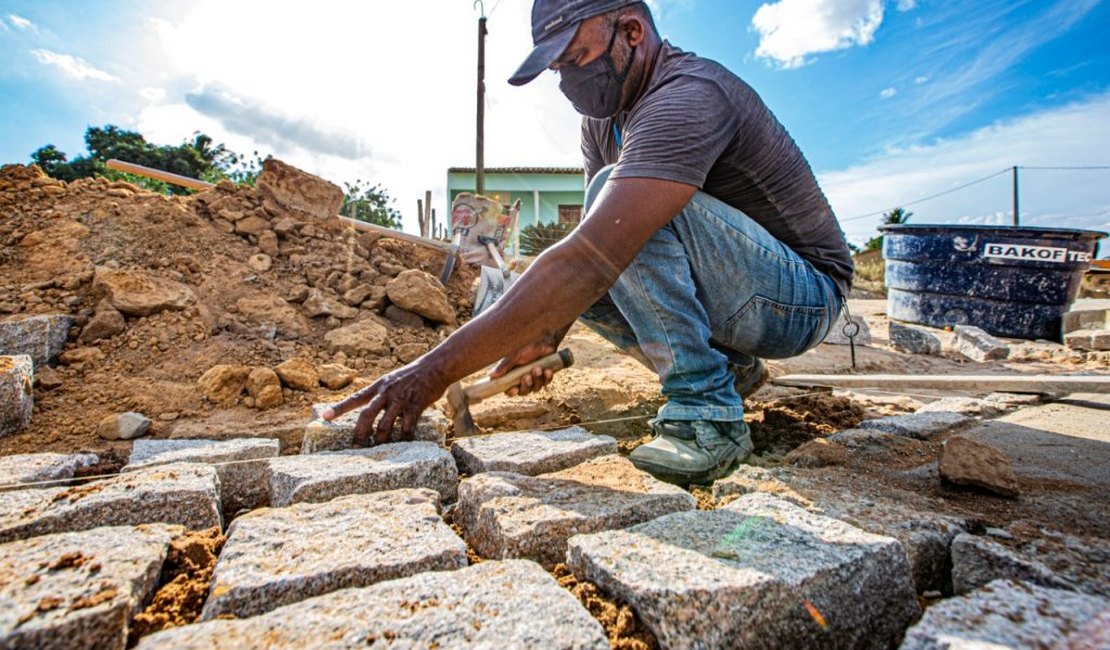 Recursos próprios são fundamentais para investimentos em obras e serviços de Arapiraca