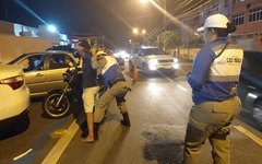 Lei Seca flagra oito condutores inabilitados durante operação Maceió