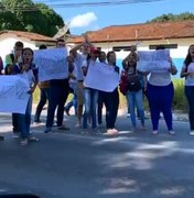 Protesto de estudantes deixa trânsito lento próximo ao Aeroporto Zumbi