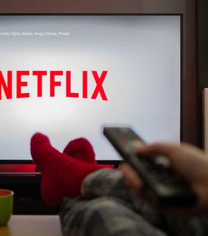 Netflix sabe que usuários compartilham senhas e se prepara para ganhar com isso