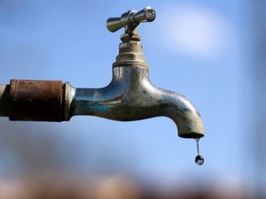 Falta de água suspende atendimento em posto de saúde no Canaã