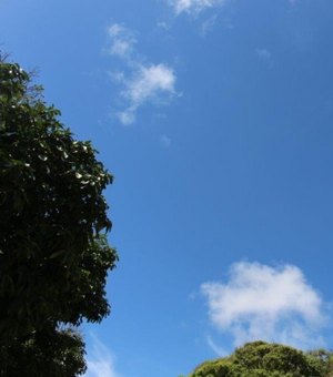 Feriado desta terça-feira (20) tem previsão de sol entre nuvens em Alagoas