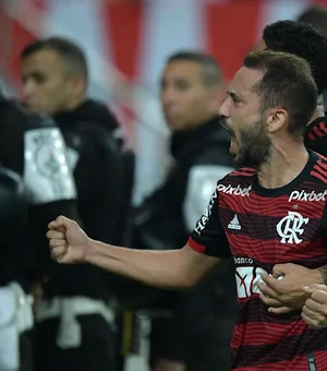 Everton Ribeiro comanda vitória do Flamengo sobre o Talleres