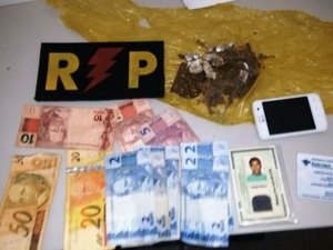 Radiopatrulha prende suspeito de tráfico de drogas no interior de AL