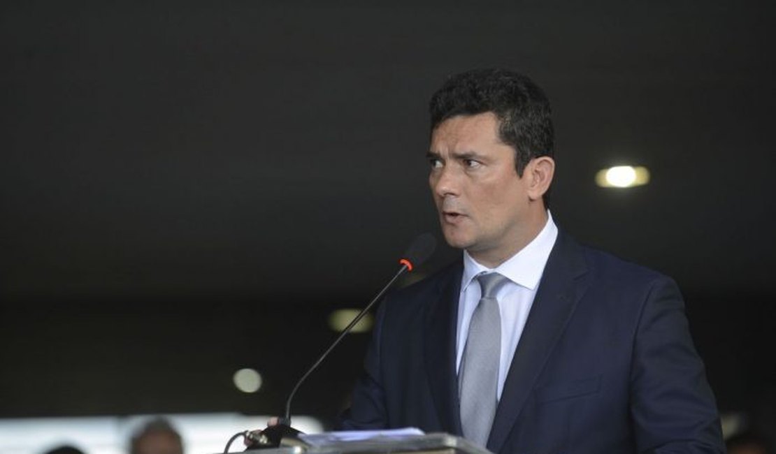 Moro não reconhece autenticidade de novas mensagens divulgadas