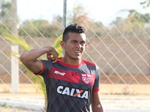 Igor fala em deixar o Alagoano para trás e buscar o acesso na Série B
