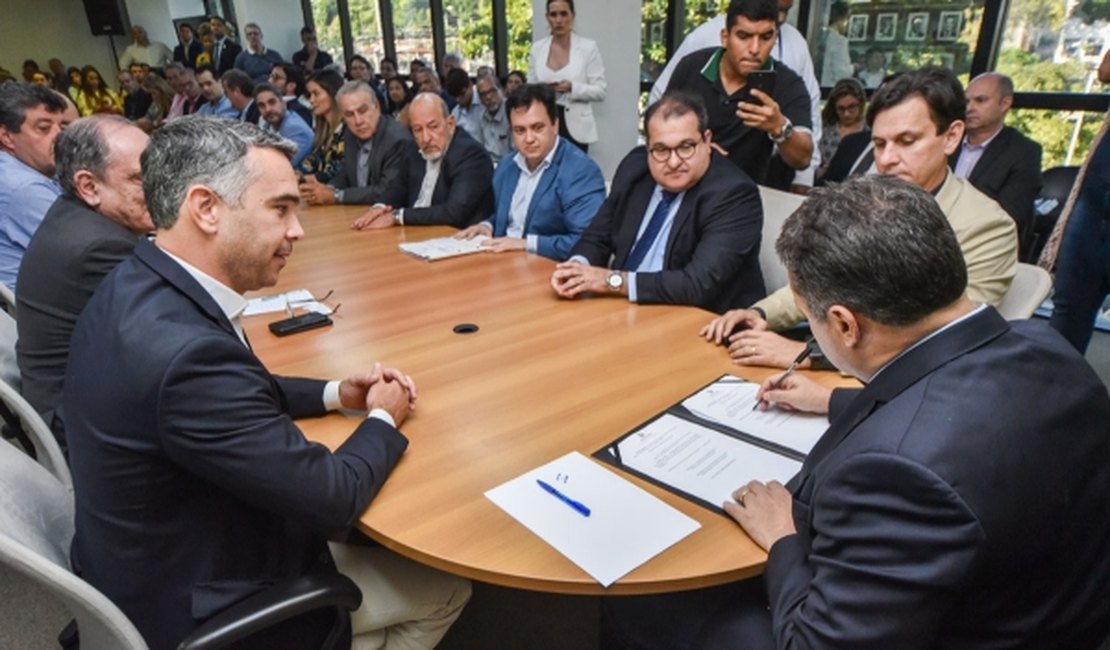 Governador Renan Filho assina concessão de incentivos do Prodesin