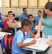 Com 12,9 milhões de analfabetos, Brasil não bate meta do PNE, diz IBGE