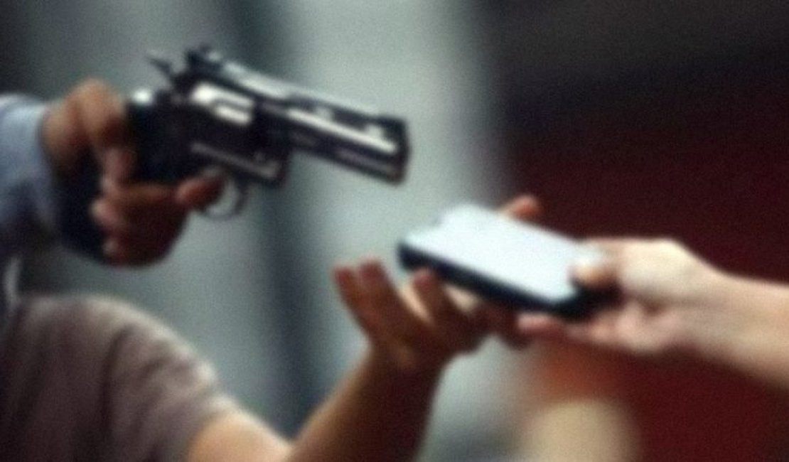 Homem rouba quatro celulares durante assalto em Arapiraca