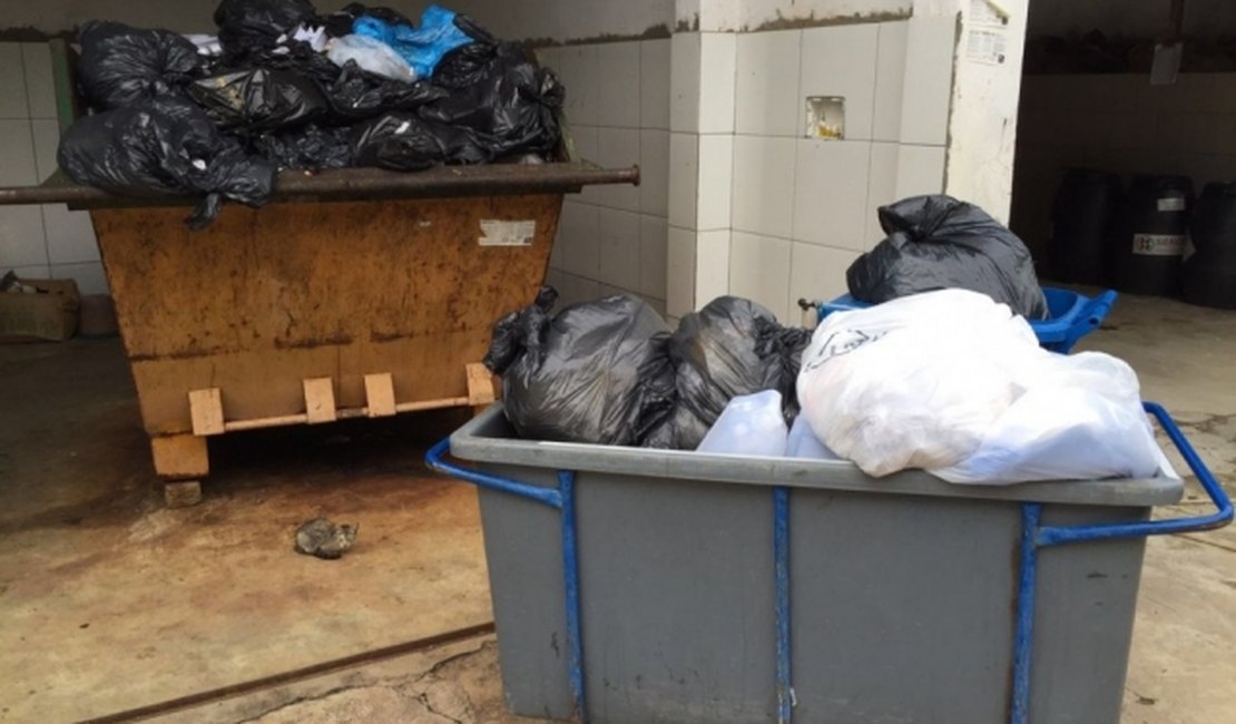 Hospital é notificado por misturar lixo infectante ao comum em Maceió