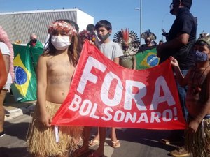 Nova denúncia reforça superpedido de impeachment e antecipa atos contra Bolsonaro