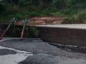 Alagoas têm seis trechos de rodovias interditadas por causa das chuvas