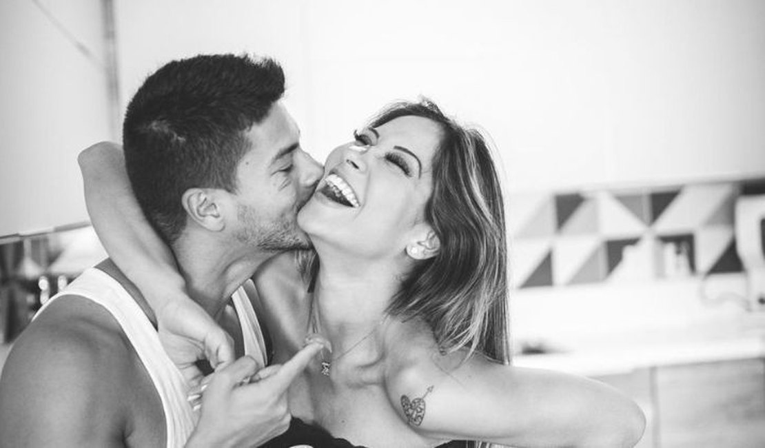 Maíra Cardi anuncia fim do casamento com Arthur Aguiar: 'Começo de um novo caminho'