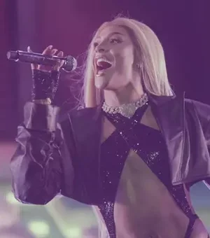 Pabllo Vittar se torna primeira drag queen da história no Coachella