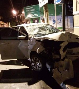 Porteiro de hospital morre em grave acidente no centro de Arapiraca