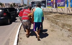 Óleo derramado na rodovia provoca acidente com motociclista em Arapiraca