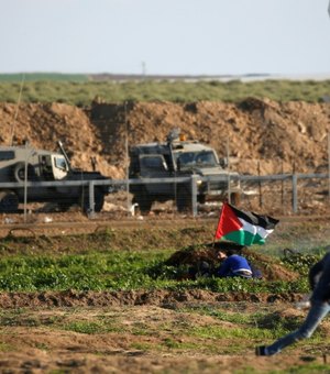 Trinta palestinos ficam feridos por disparos israelenses na Faixa de Gaza