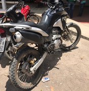 Policia recupera em matagal motos roubadas em Arapiraca
