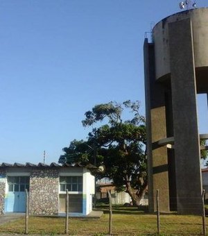 Casal coloca em operação nova captação de água em Piaçabuçu