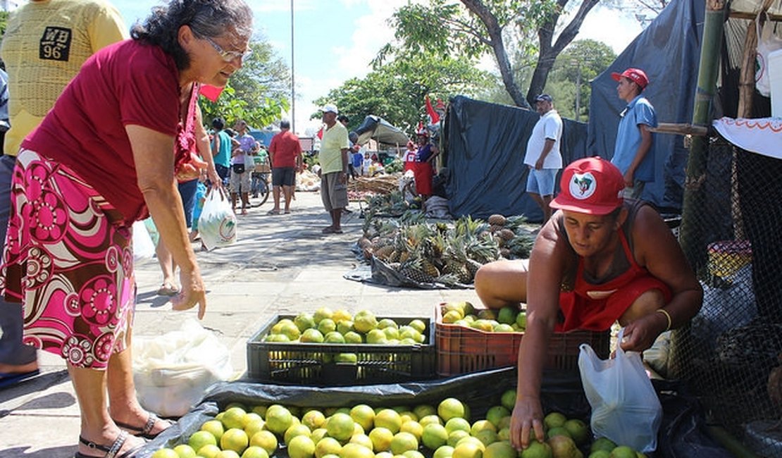 MST inicia 16ª Feira da Reforma Agrária em Maceió