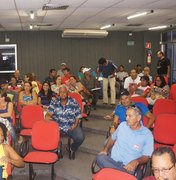 Servidores públicos de Maceió suspendem greve após decreto de ilegalidade da Justiça