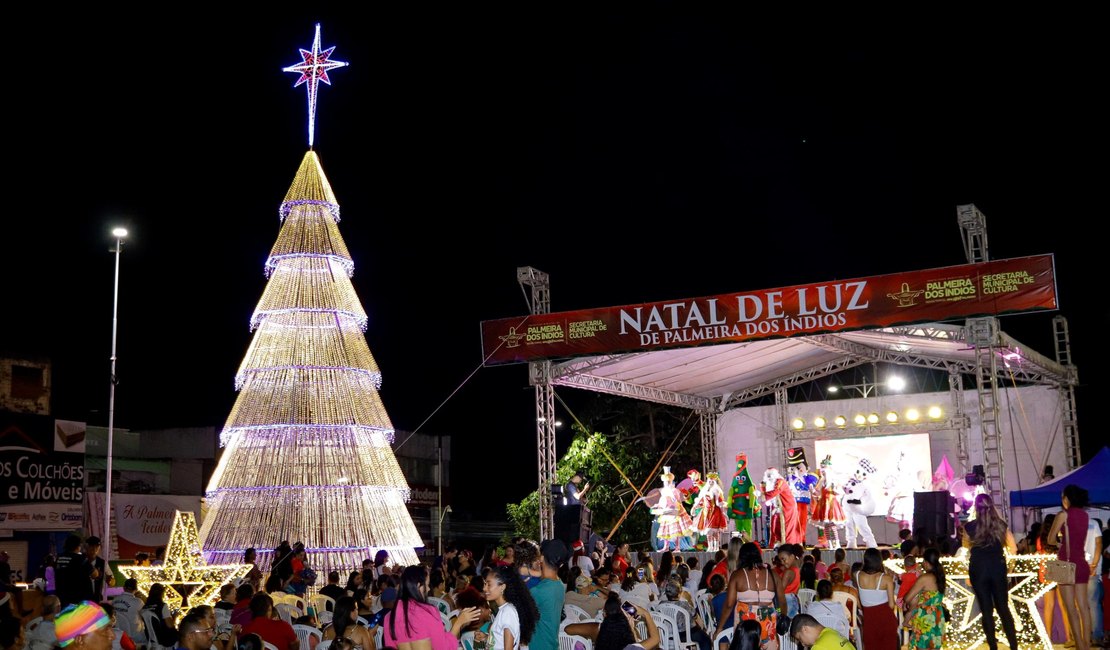 Natal de Luz: Deus é Amor continua nesta sexta (15) na Praça da Independência