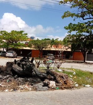 Moradores do Santo Eduardo reclamam de queima de lixo nas proximidades