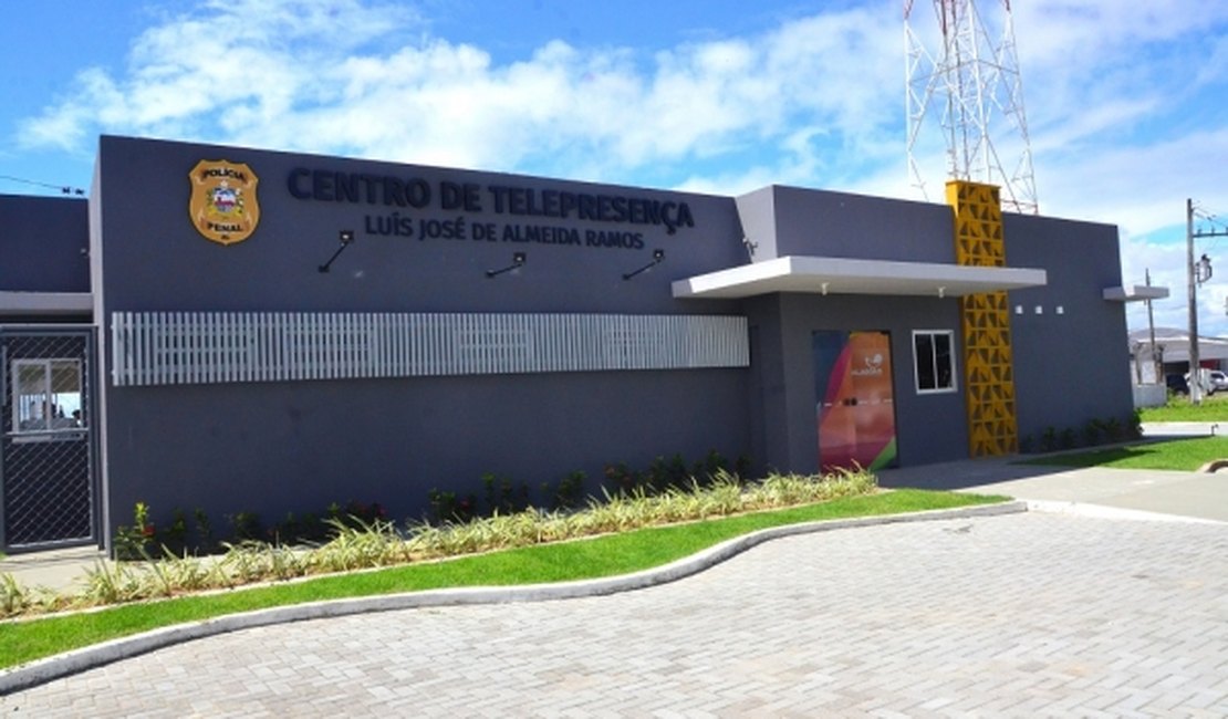 Governo de Alagoas entrega 1º Centro de Telepresença do país