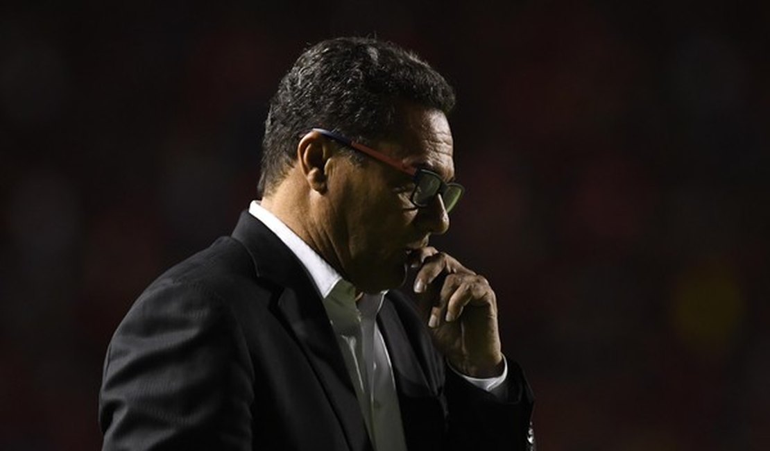 Vanderlei Luxemburgo ganha força e deve ter reunião com Palmeiras