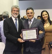 Prefeito Kil Freitas recebe título de cidadão de Juazeiro do Norte, capital da fé nordestina