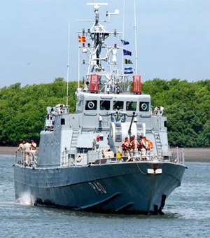 Navio-patrulha da Marinha abre para visitação no Porto de Maceió