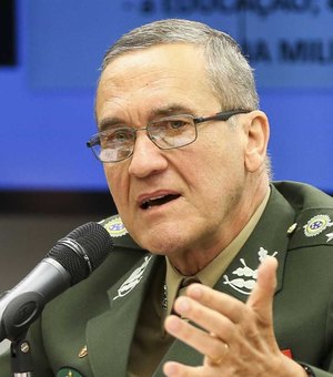 Líder do Exército fala sobre suposta volta dos militares ao poder