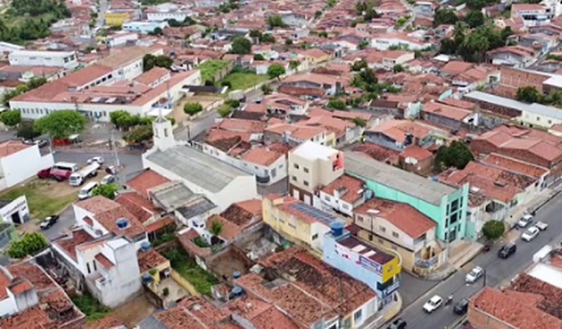 Polícia Civil prende foragido condenado por latrocínio em Santana do Ipanema