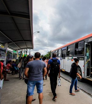 Estudo aponta maior risco de contágio pela covid-19 em terminais de ônibus