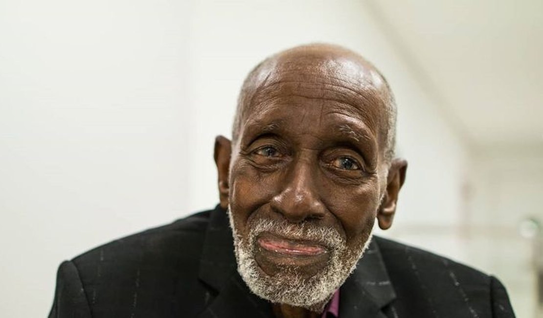 Sambista Nelson Sargento morre aos 96 anos no Rio de Janeiro