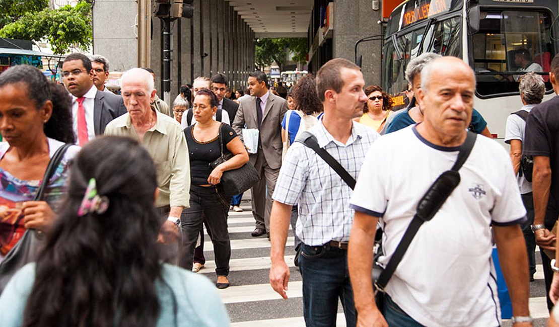 Expectativa de vida em AL sobe para 72,7 anos, mas ainda é 6ª menor