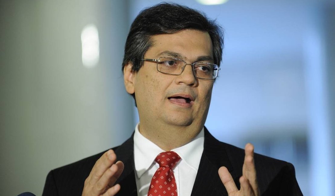Governador avalia denunciar Bolsonaro por racismo 