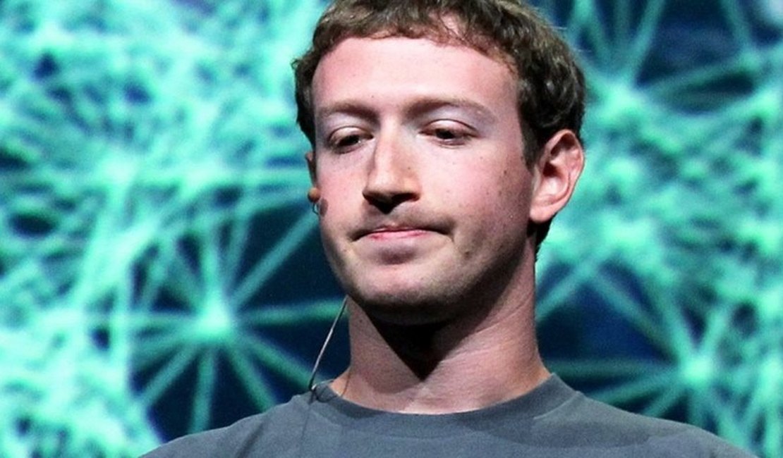 Investidores pedem saída de Mark Zuckerberg do conselho diretor do Facebook